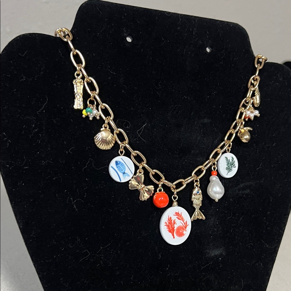 Charming Gold Necklace with Colorful Accents - Picture 3 of 5